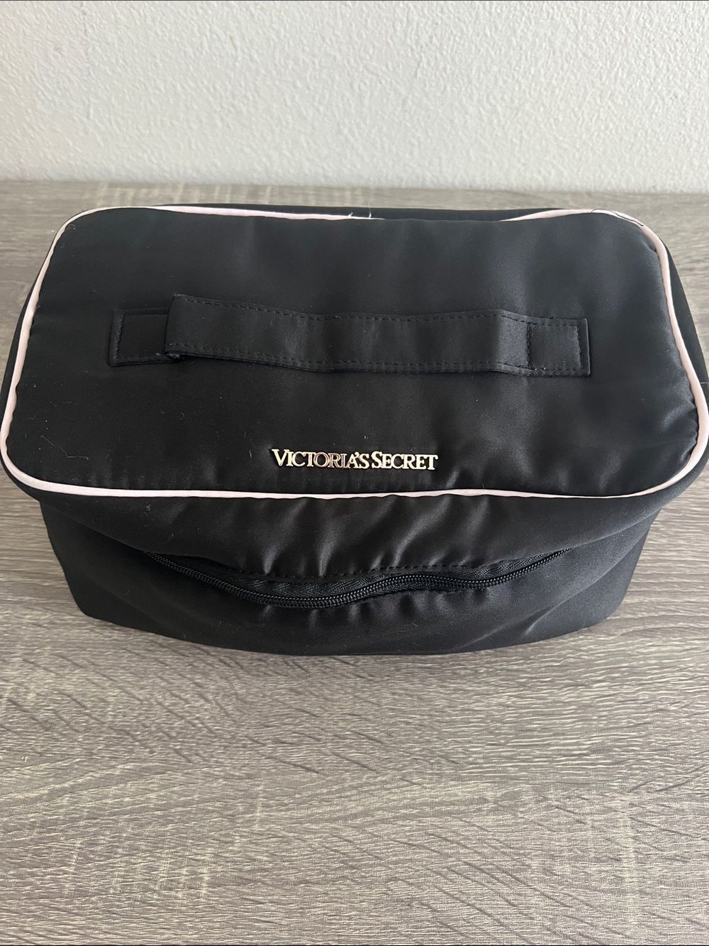 Victoria’s Secret Black Satin Train Case Makeup Cosmetic Bag Pink Sexy Little Th
